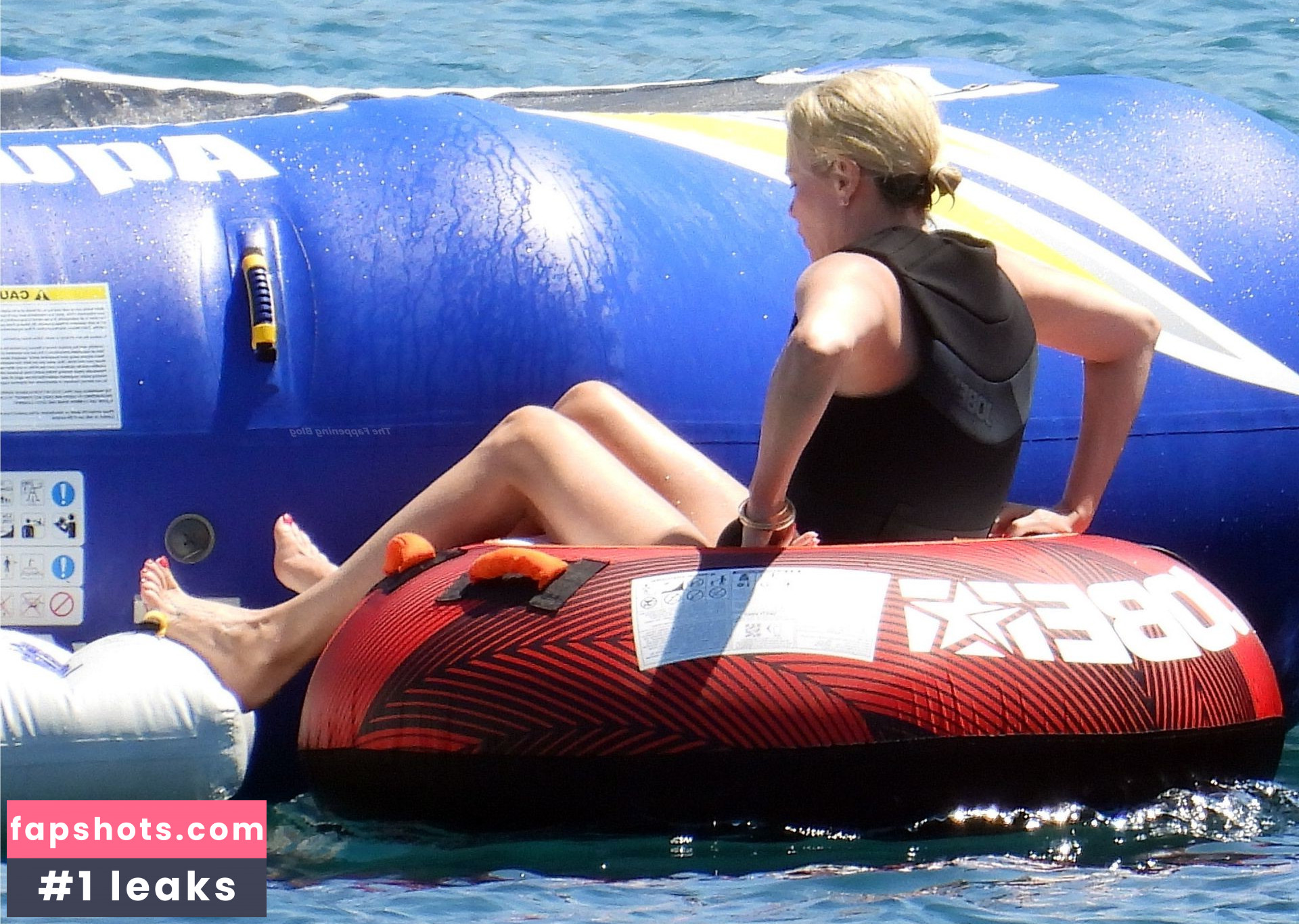 Charlize Theron Nahé úniky fotek pouze od fanoušků #246 - Fapshots