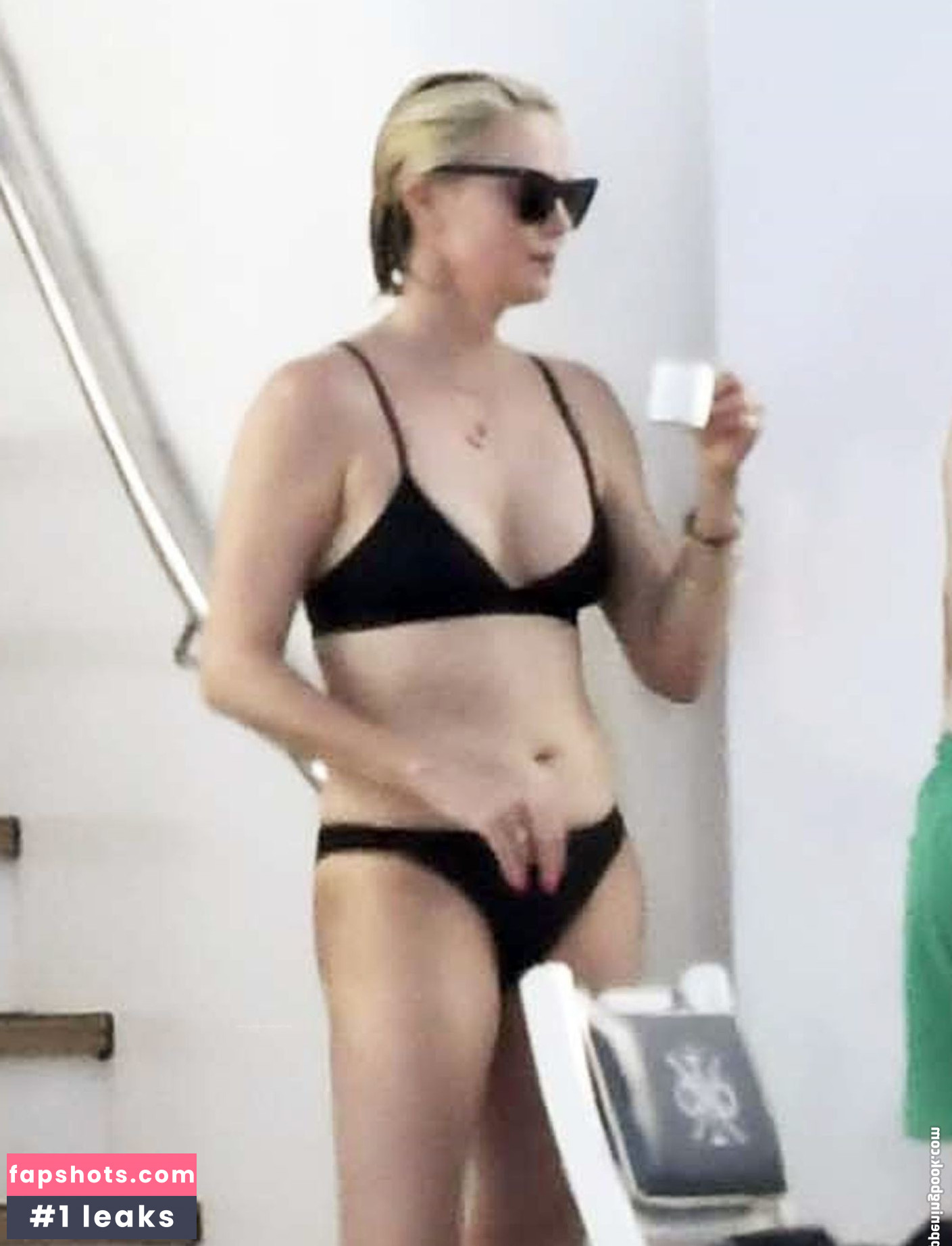 Charlize Theron Nahé úniky fotek pouze od fanoušků #263 - Fapshots