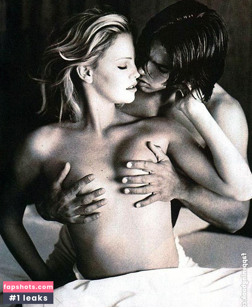 Charlize Theron gallery photo #318