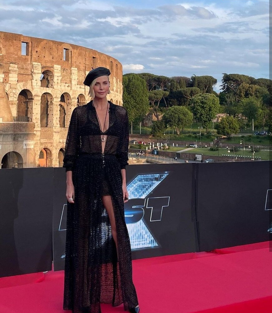 charlize-theron gallery photo #534