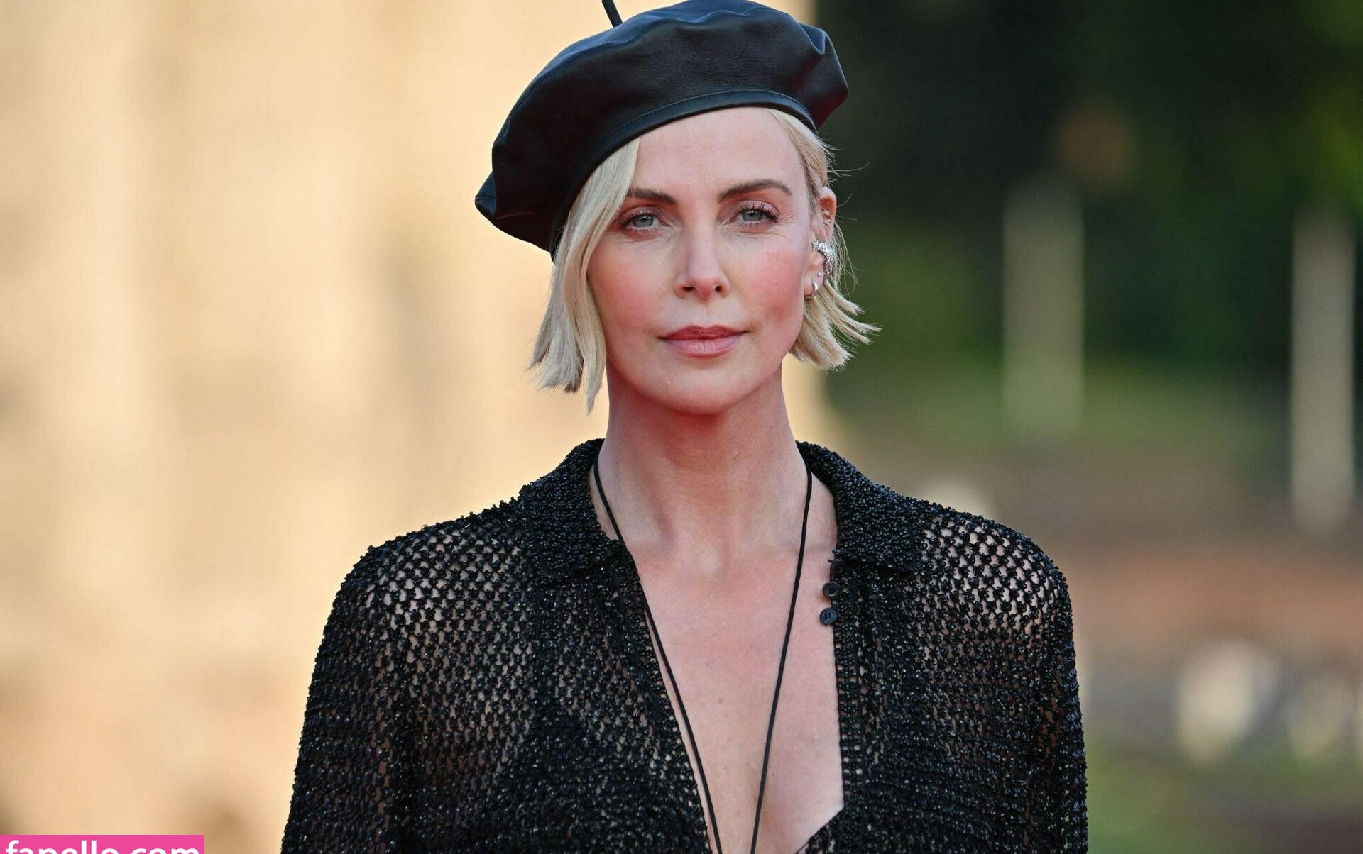 charlize-theron gallery photo #535