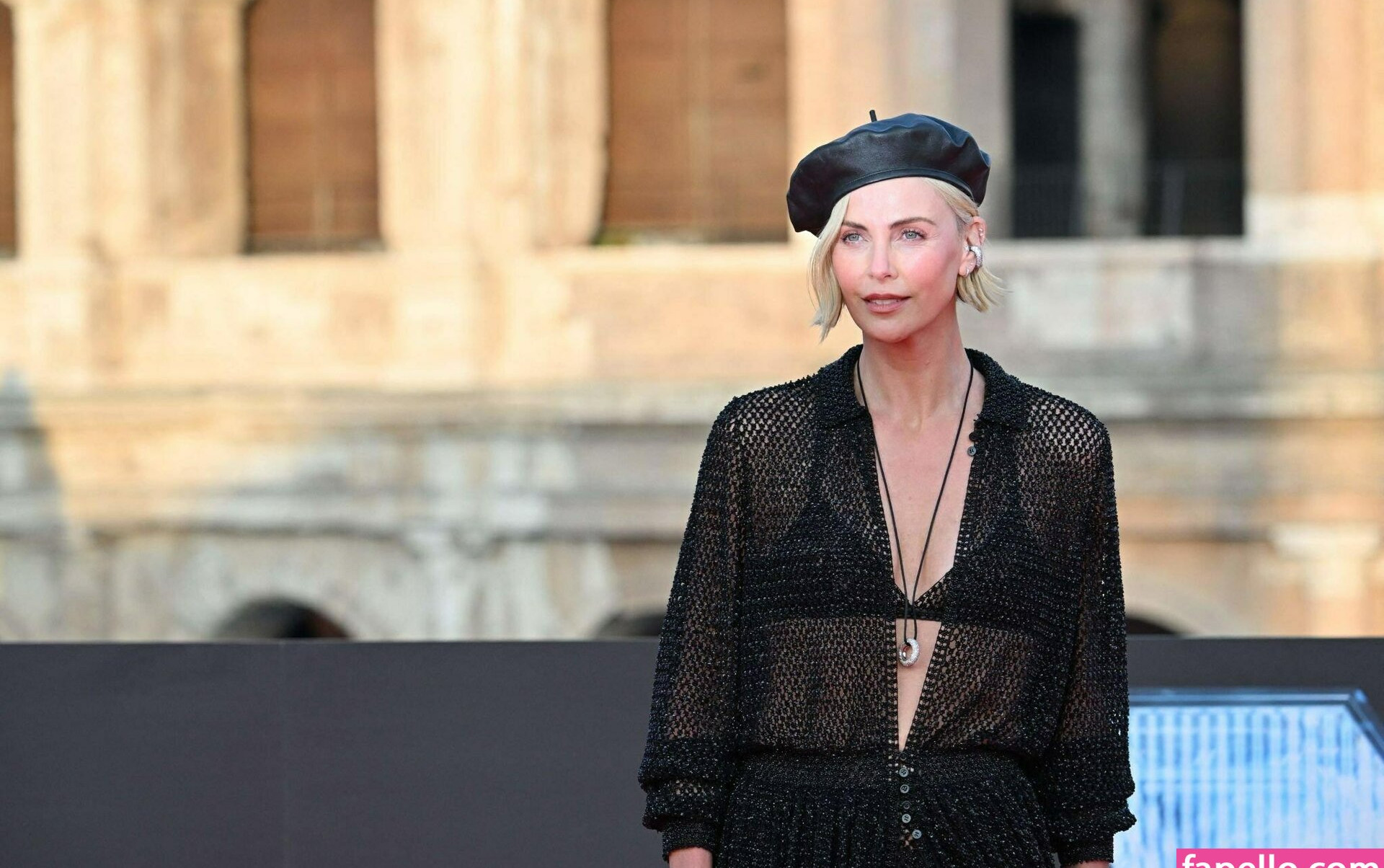 charlize-theron gallery photo #536