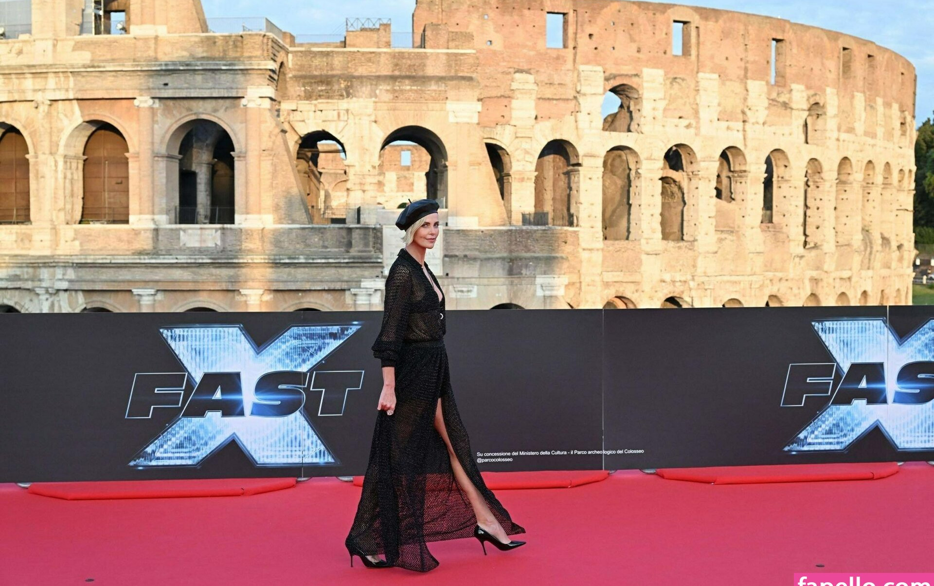 charlize-theron gallery photo #537