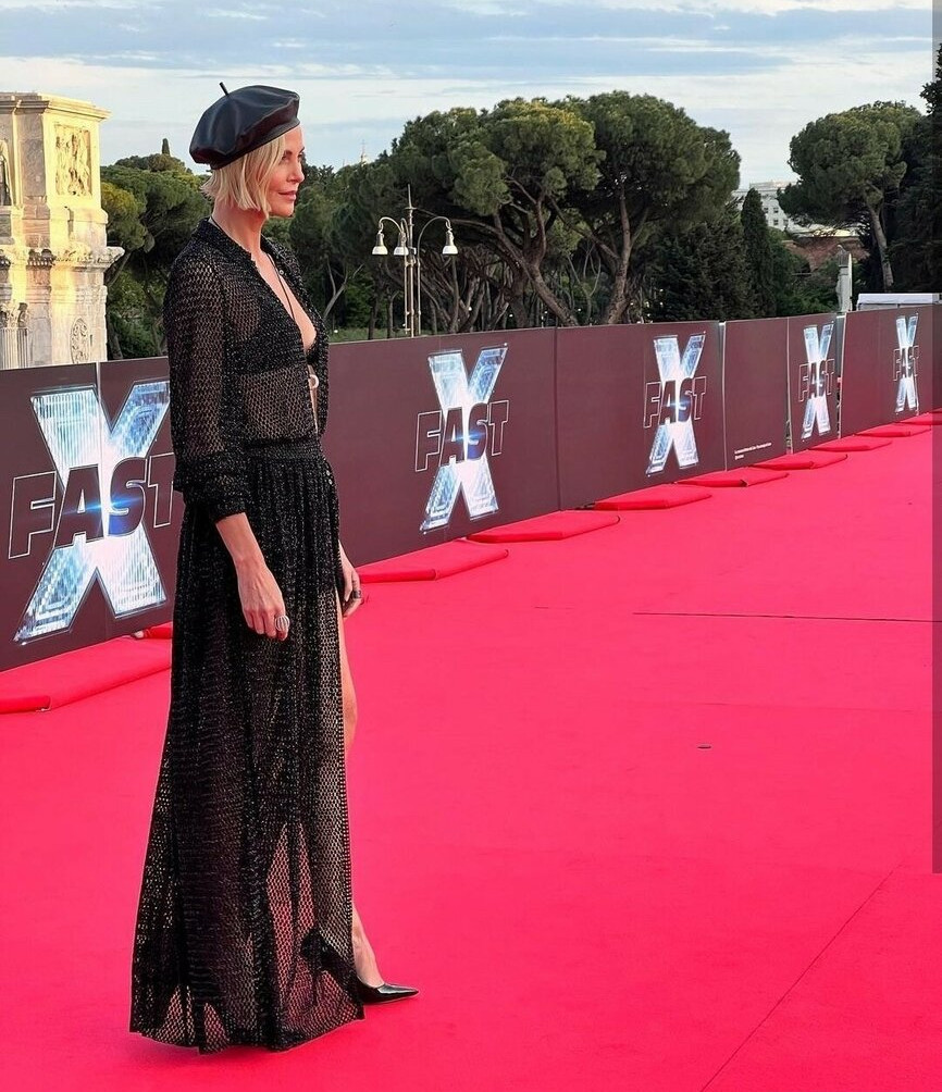 charlize-theron gallery photo #542