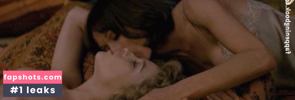 Charlotte Alexandra gallery photo #20