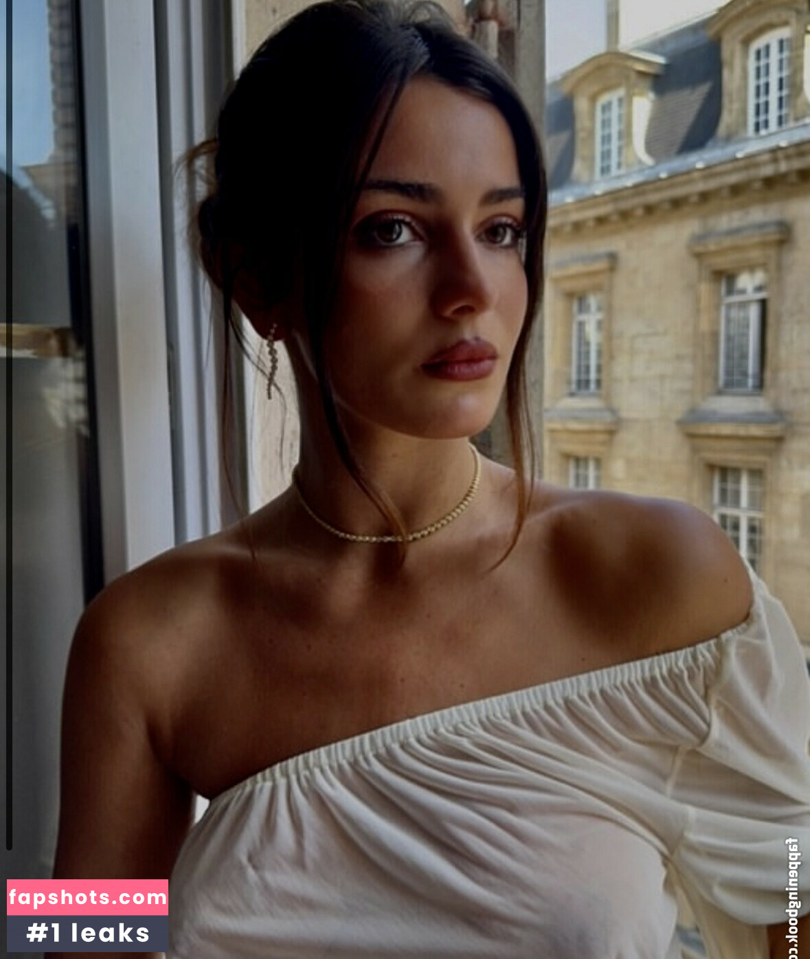 Charlotte Argyrou nude babe gallery