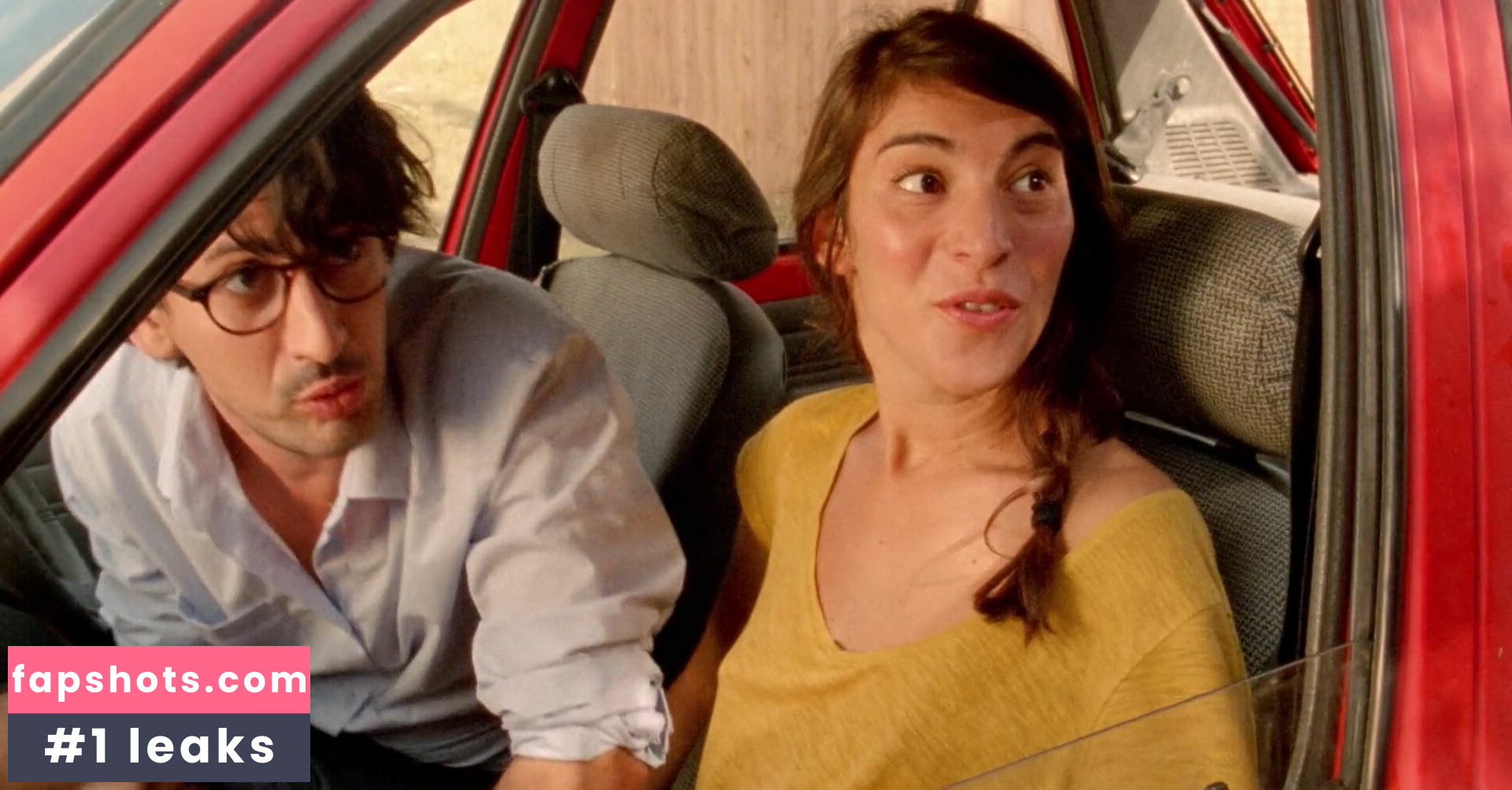 Charlotte Campana gallery photo #10