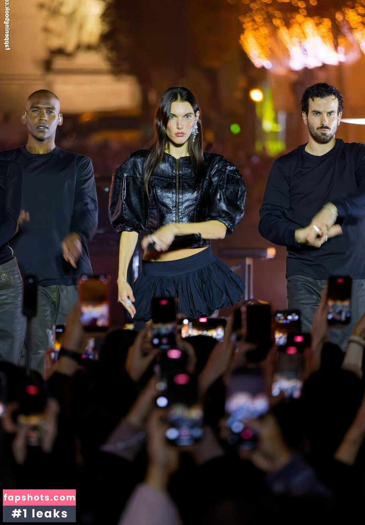 Charlotte Cardin gallery photo #11