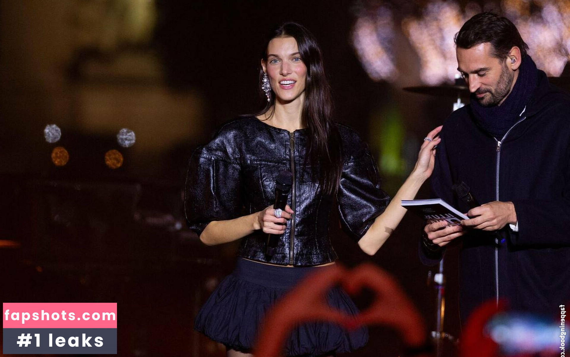 Charlotte Cardin gallery photo #27