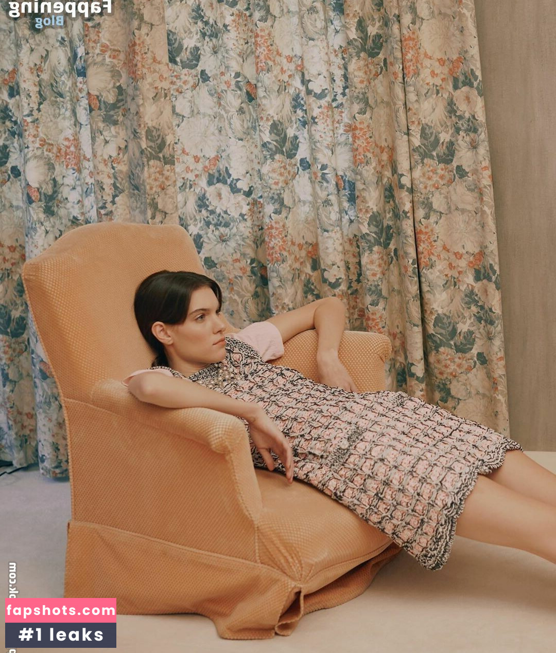 Charlotte Cardin gallery photo #91