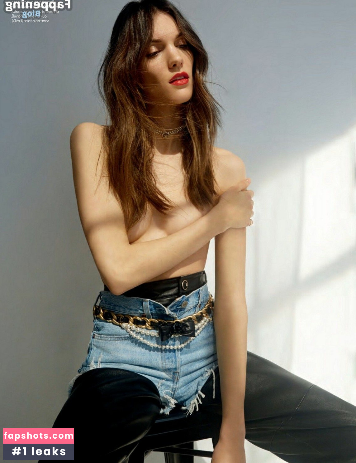 Charlotte Cardin gallery photo #94