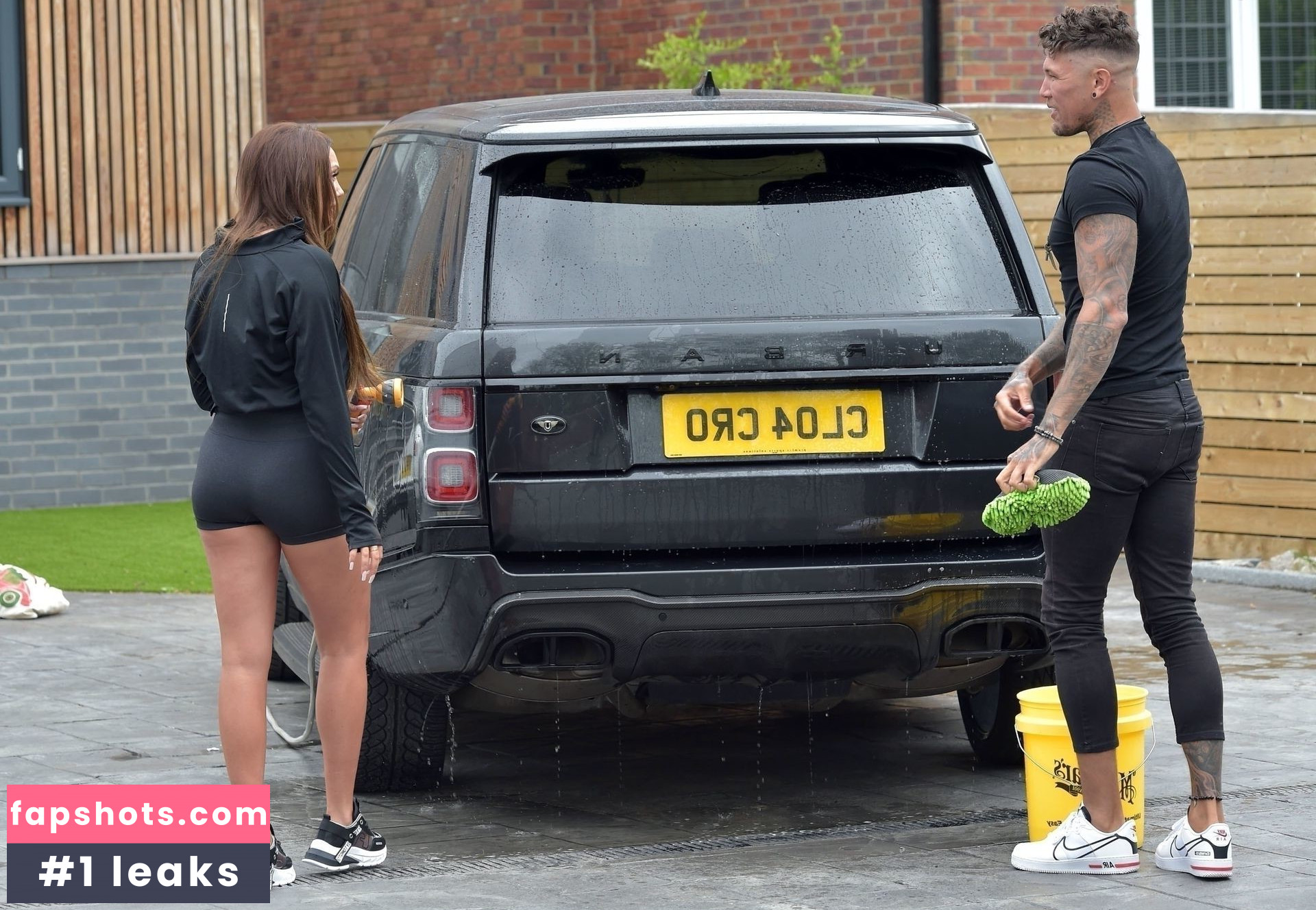 Charlotte Crosby gallery photo #142