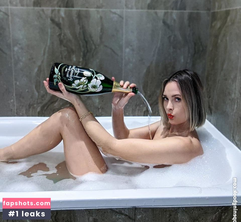 Charlotte de Carle Filtración Desnuda OnlyFans Foto #23 - Fapshots