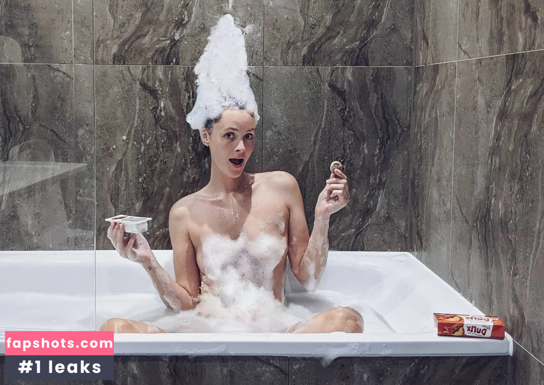 Charlotte de Carle Filtración Desnuda OnlyFans Foto #32 - Fapshots