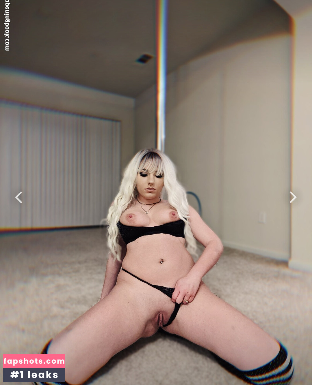 Charlotte Euphoria gallery photo #6