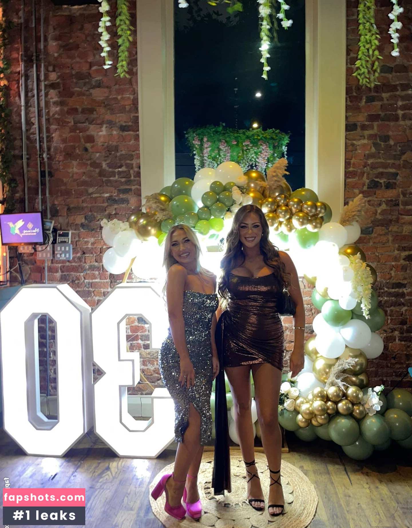 Charlotte Fisher gallery photo #21