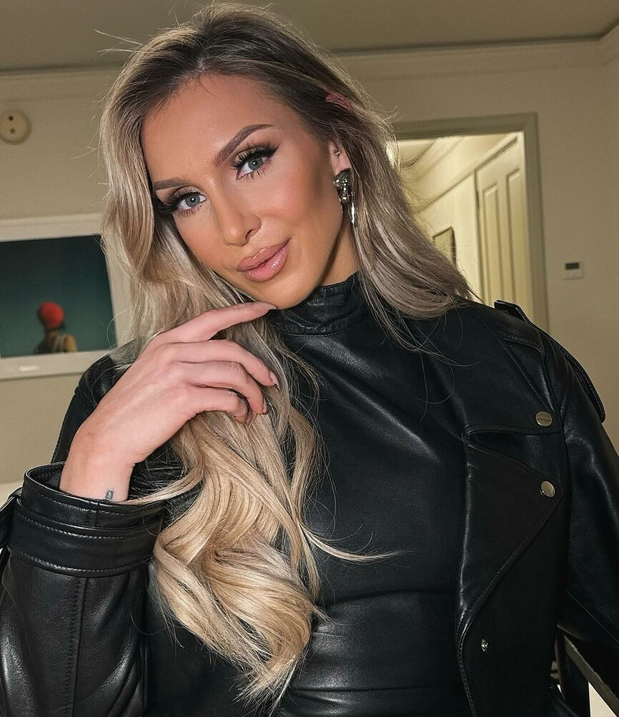 charlotte-flair Nahé úniky fotek pouze od fanoušků #382 - Fapshots