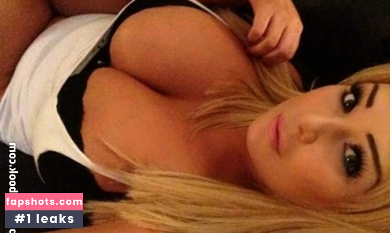 Charlotte Fox nude babe gallery