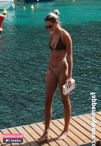 Charlotte Fromm gallery photo #4