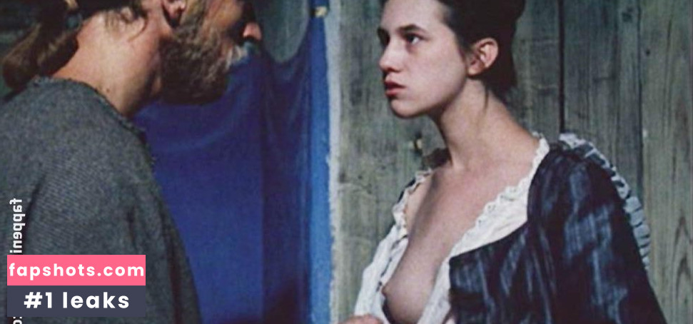 Charlotte Gainsbourg Nude Leaks OnlyFans Photos #104 - LeakJerk