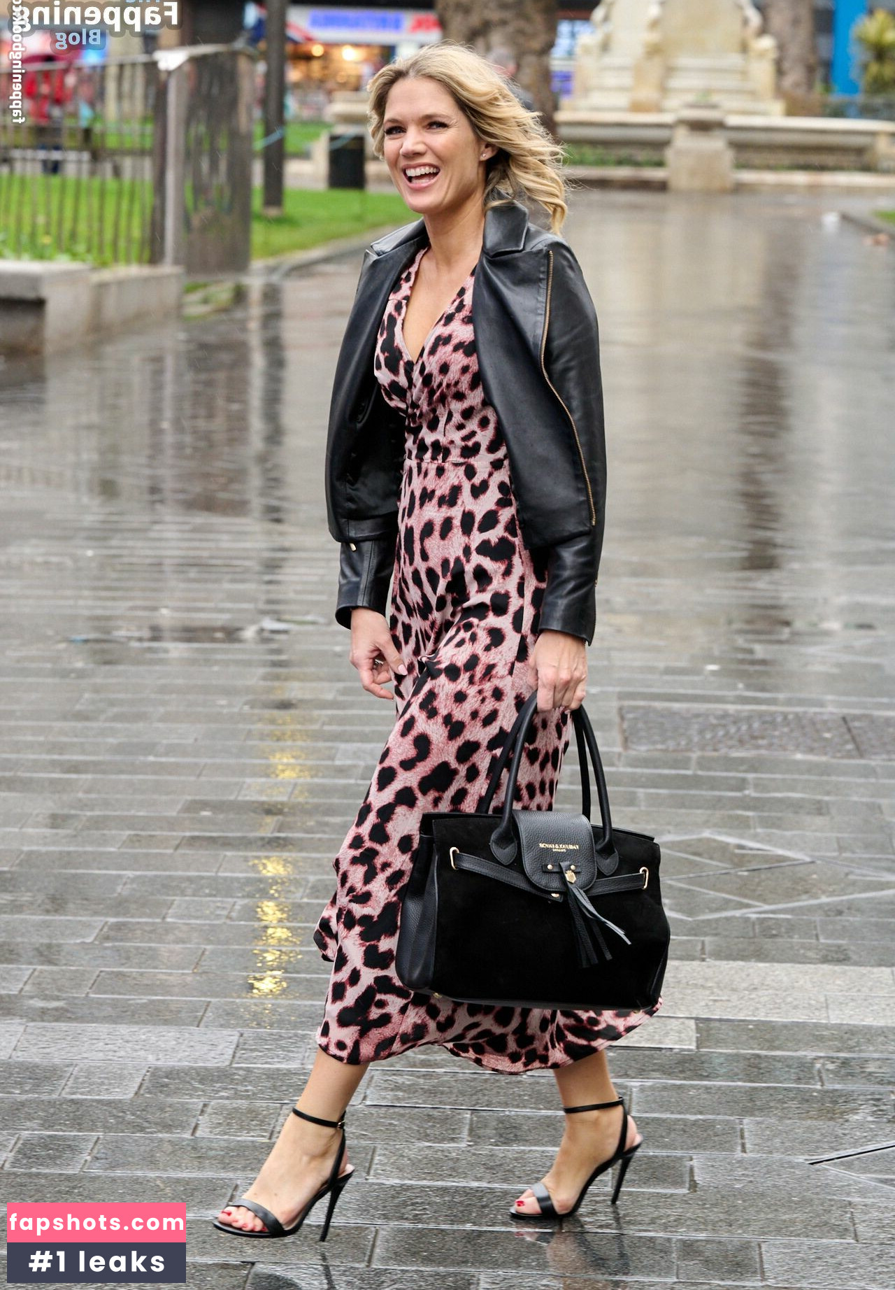 Charlotte Hawkins gallery photo #39