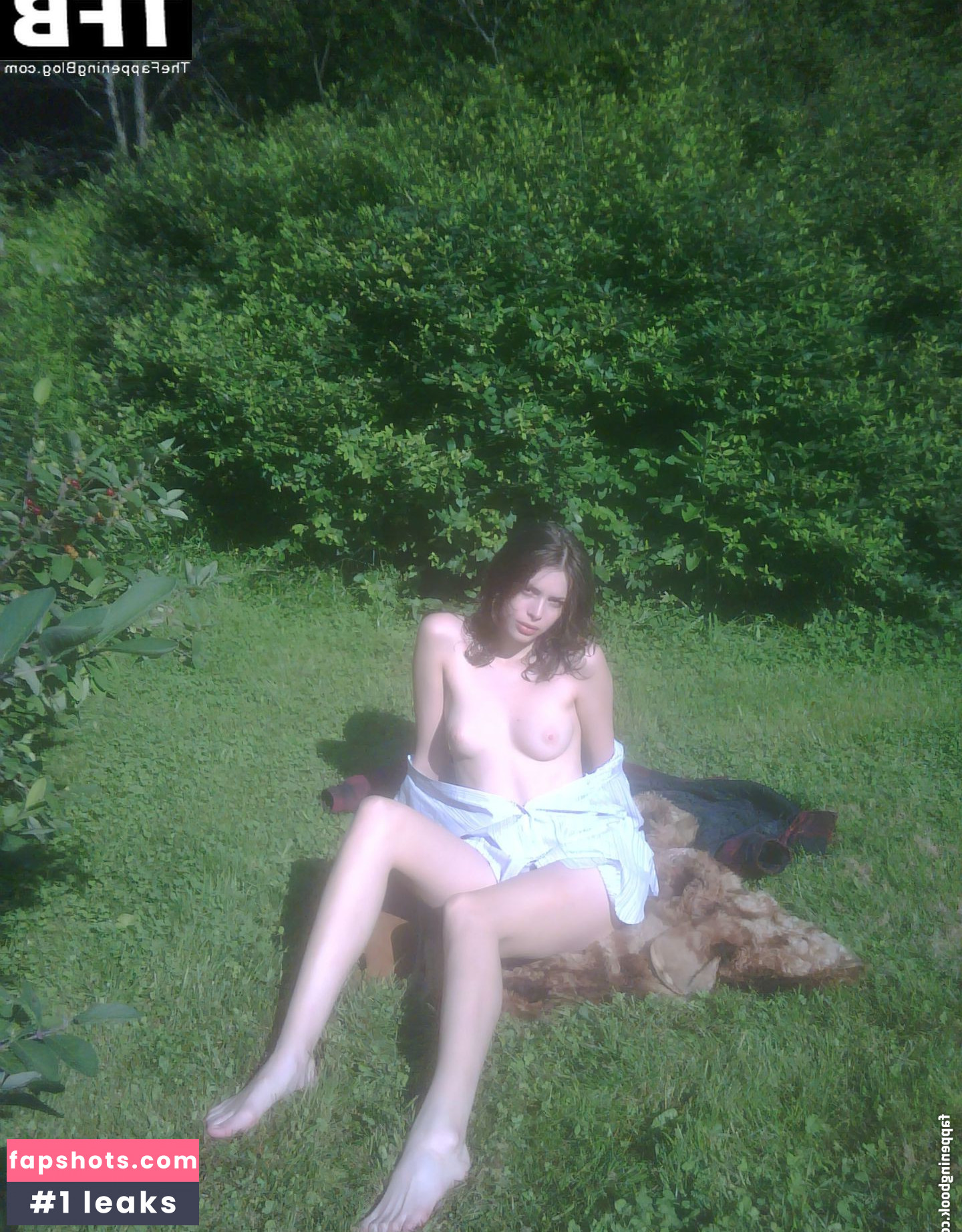 Charlotte Kemp Muhl gallery photo #39