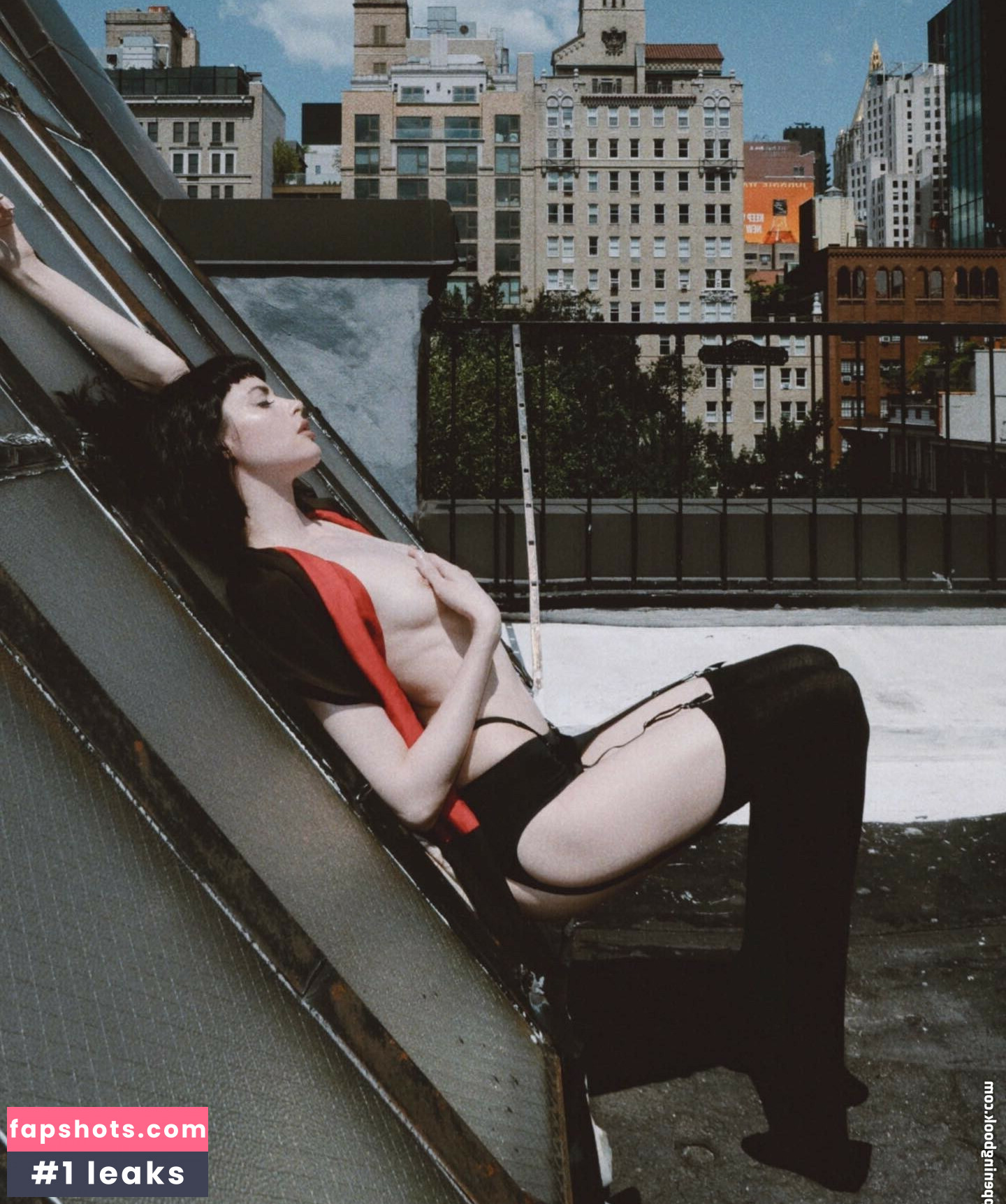 Charlotte Kemp Muhl gallery photo #6