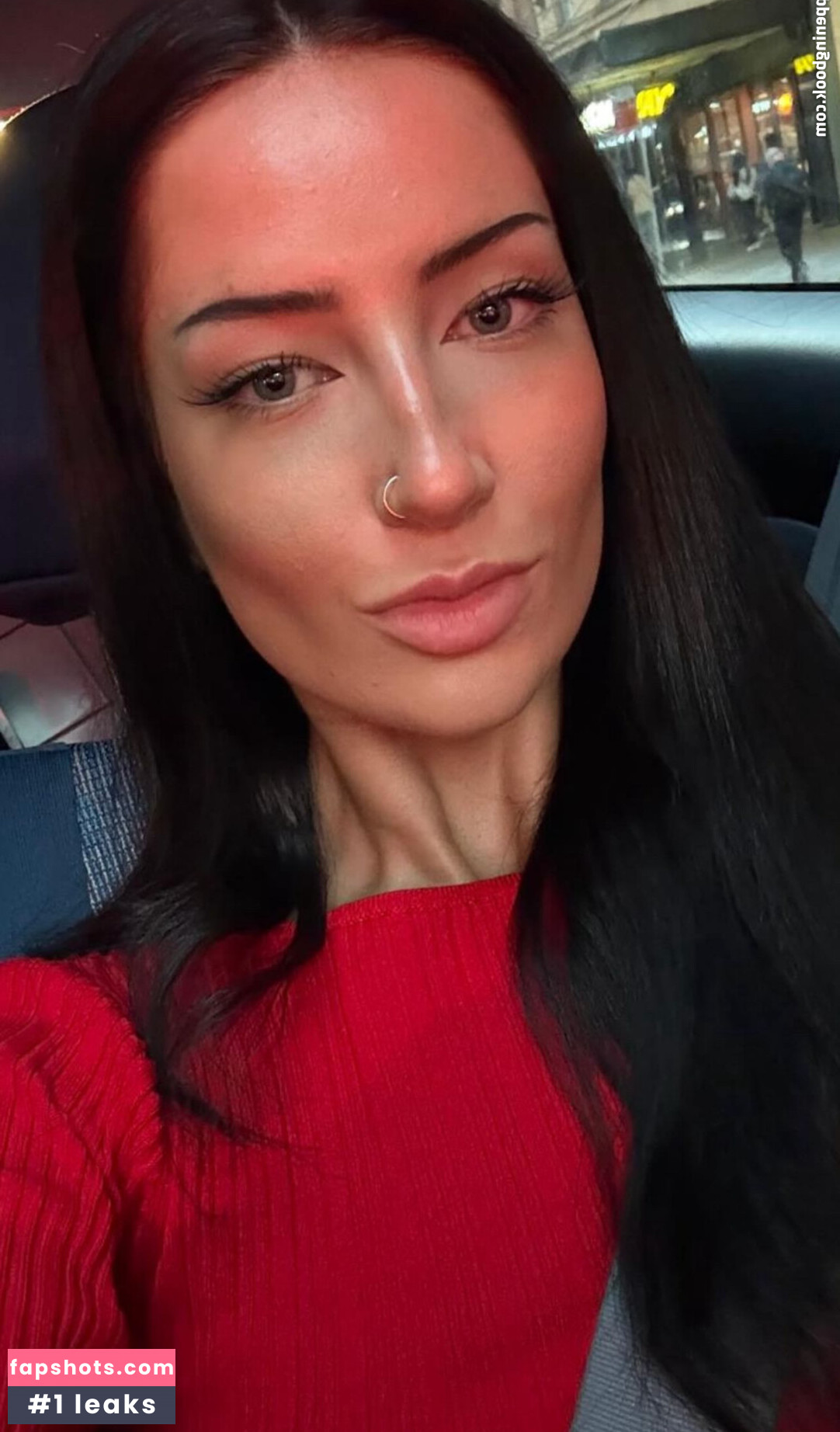 Charlotte Lion Nude Leaks OnlyFans Photos #3 - LeakJerk