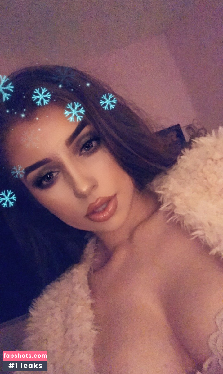 Charlotte M Filtración Desnuda OnlyFans Foto #2 - Fapshots