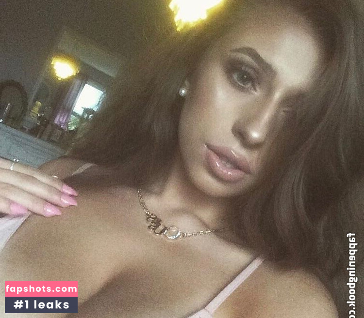 Charlotte M Filtración Desnuda OnlyFans Foto #20 - Fapshots