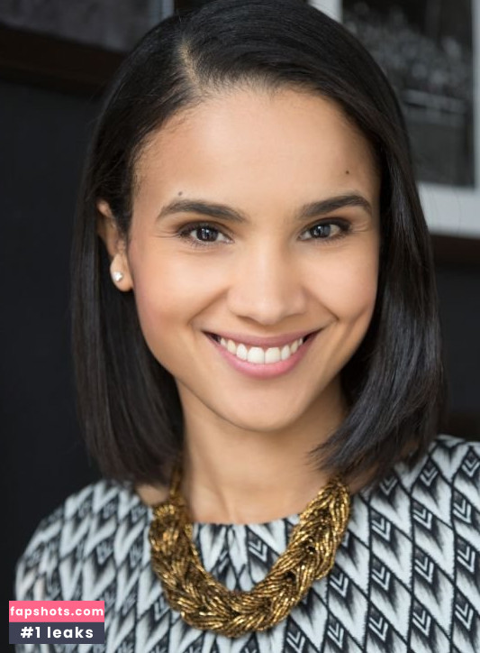 Charlotte Maihoff gallery photo #2