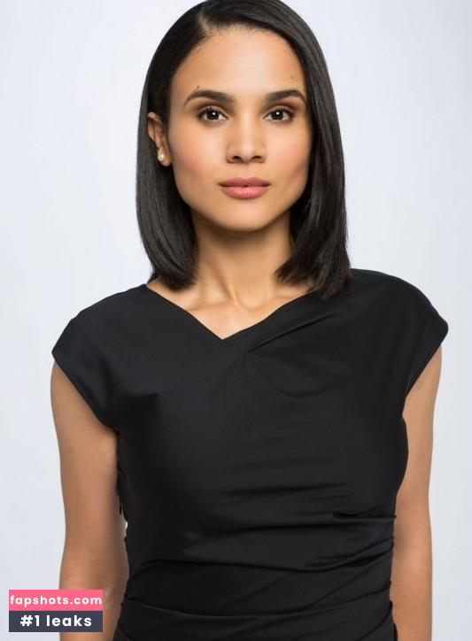 Charlotte Maihoff gallery photo #5