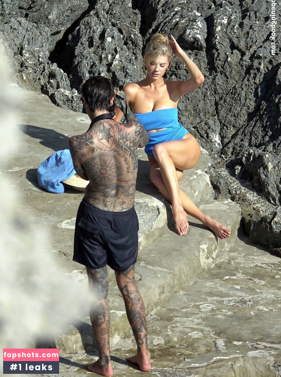 Charlotte McKinney gallery photo #1248