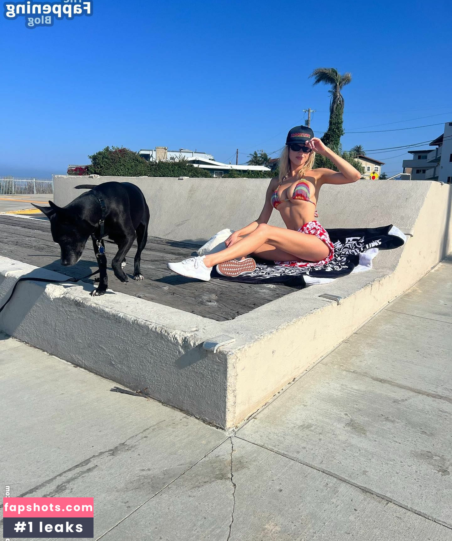 Charlotte McKinney gallery photo #238