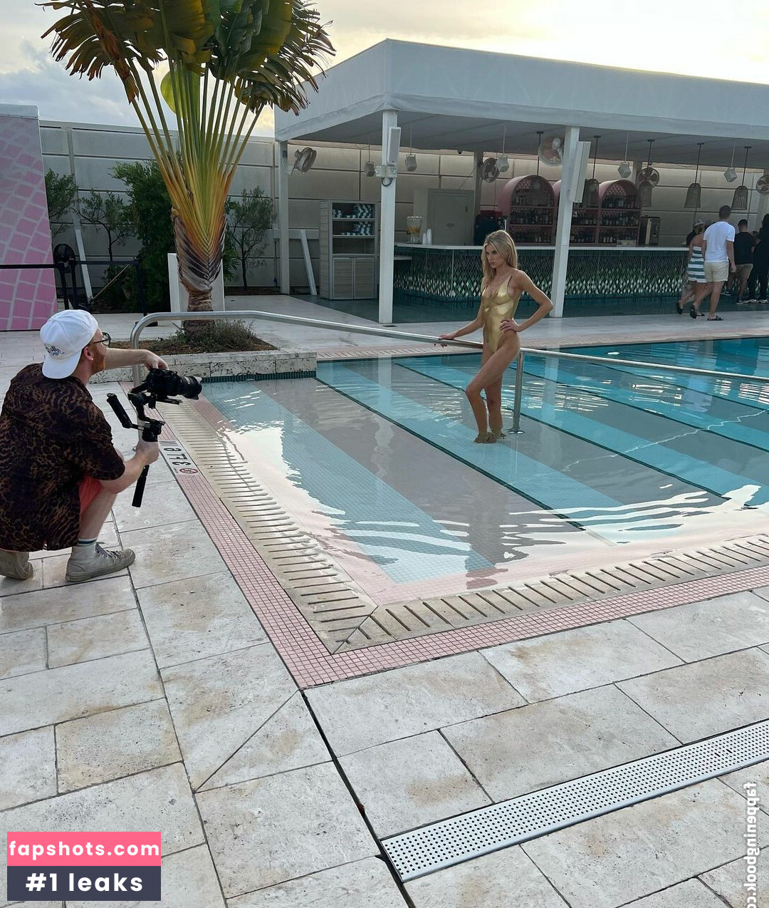 Charlotte McKinney gallery photo #276