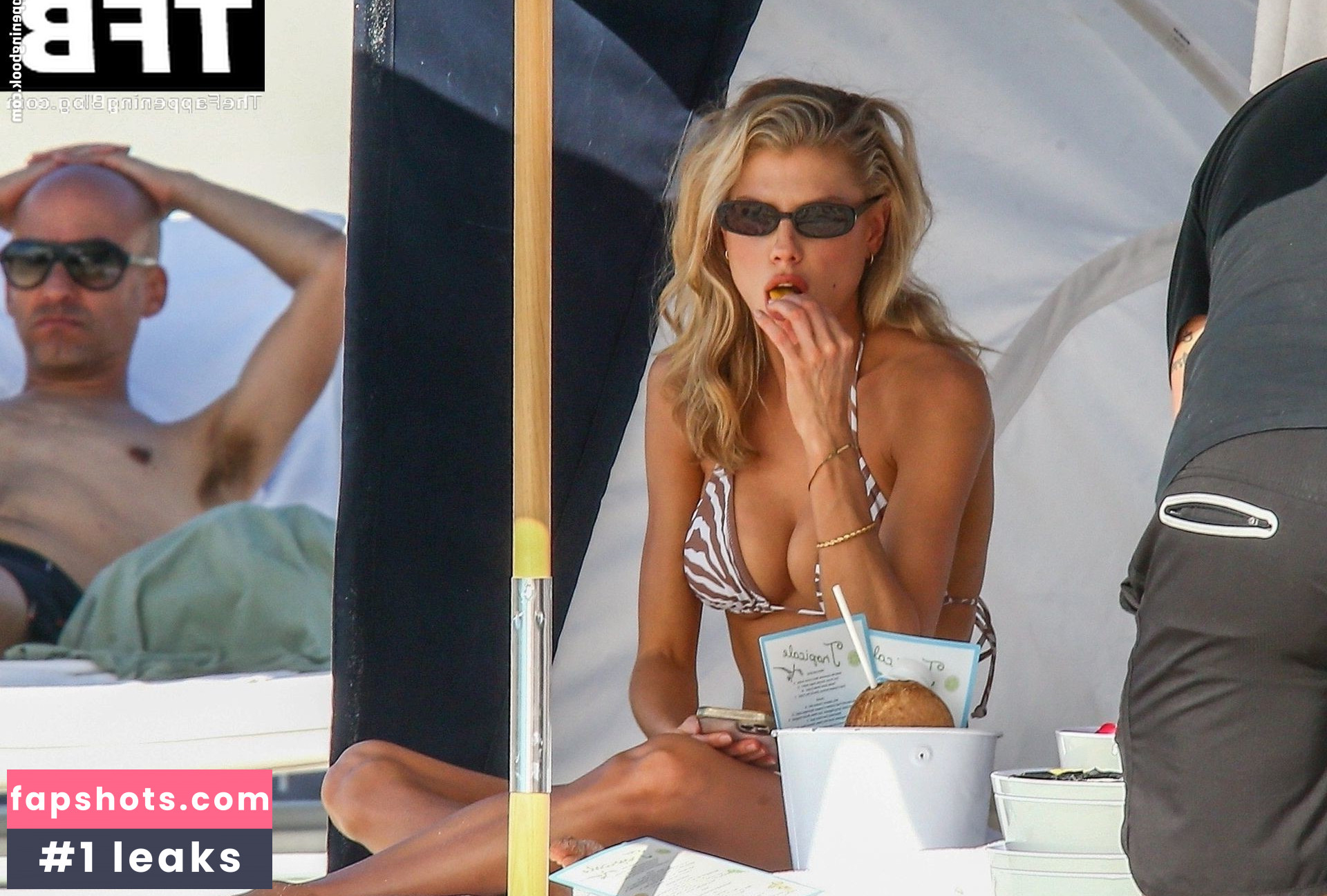 Charlotte McKinney gallery photo #457