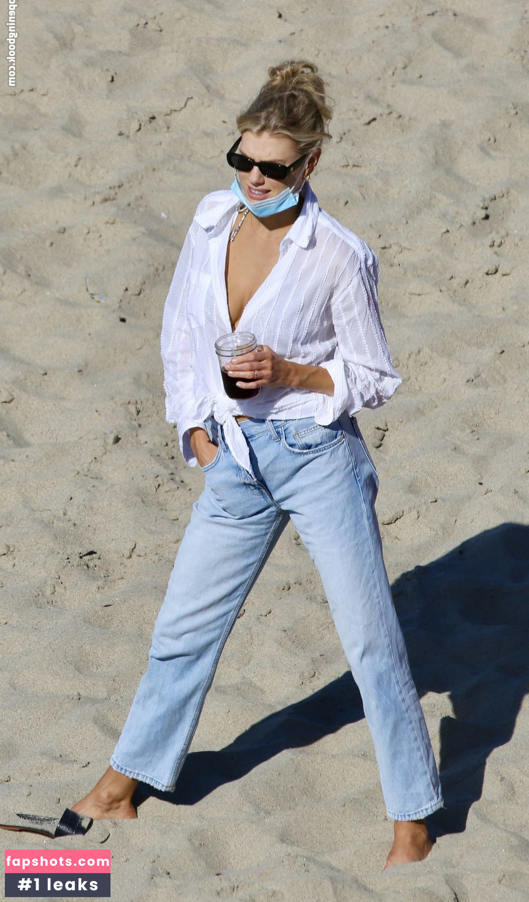 Charlotte McKinney gallery photo #578