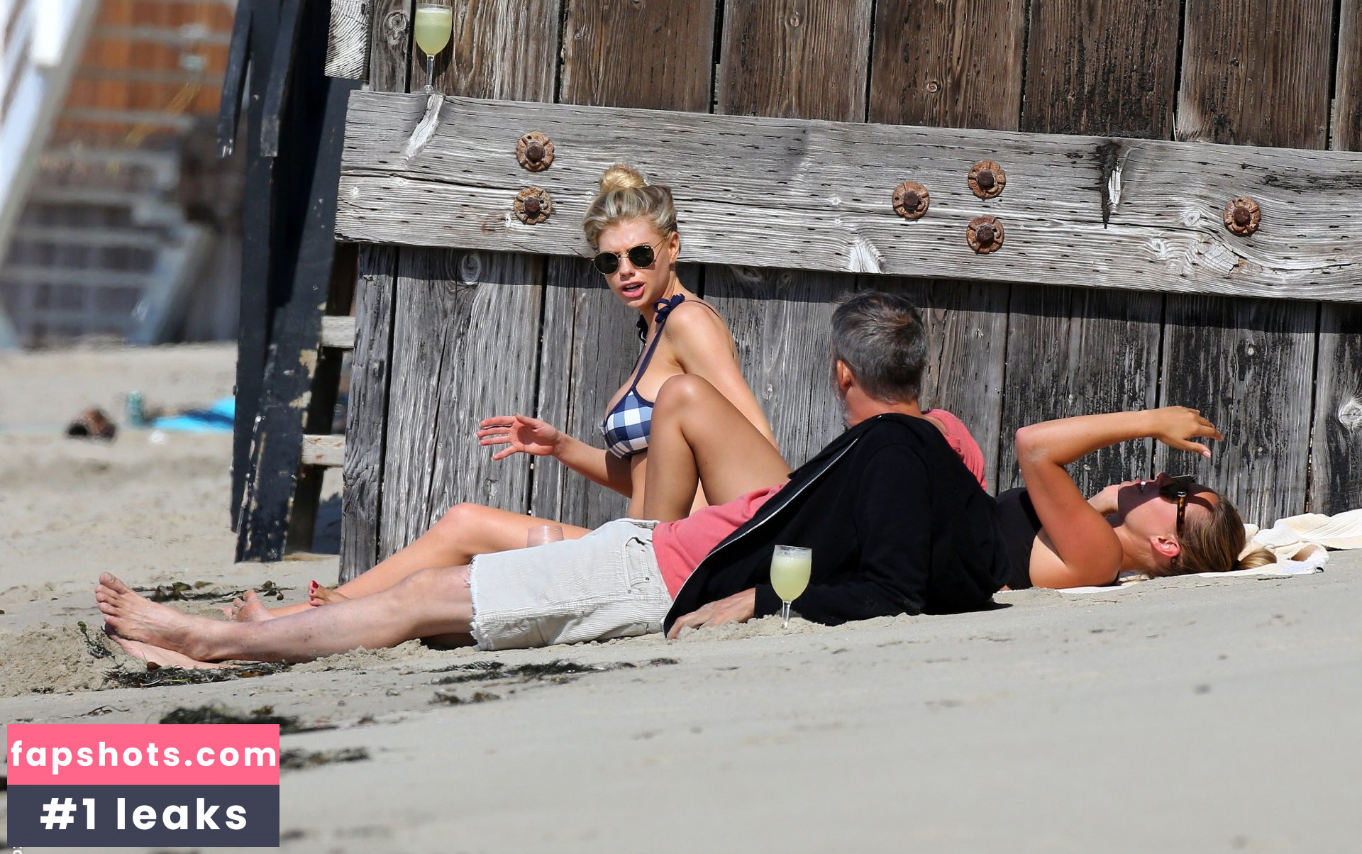 Charlotte McKinney gallery photo #909