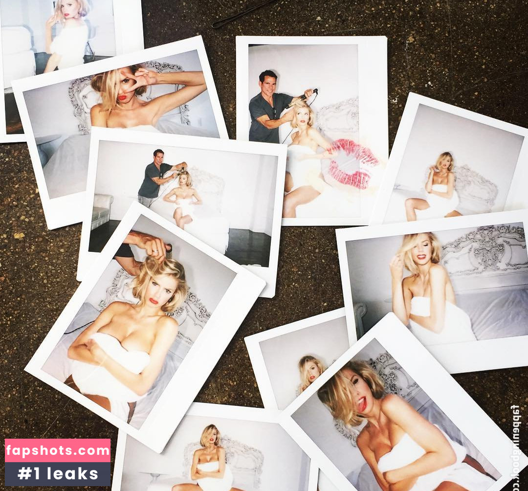 Charlotte McKinney gallery photo #997