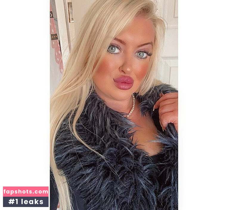 Charlotte Filtración Desnuda OnlyFans Foto #12 - Fapshots