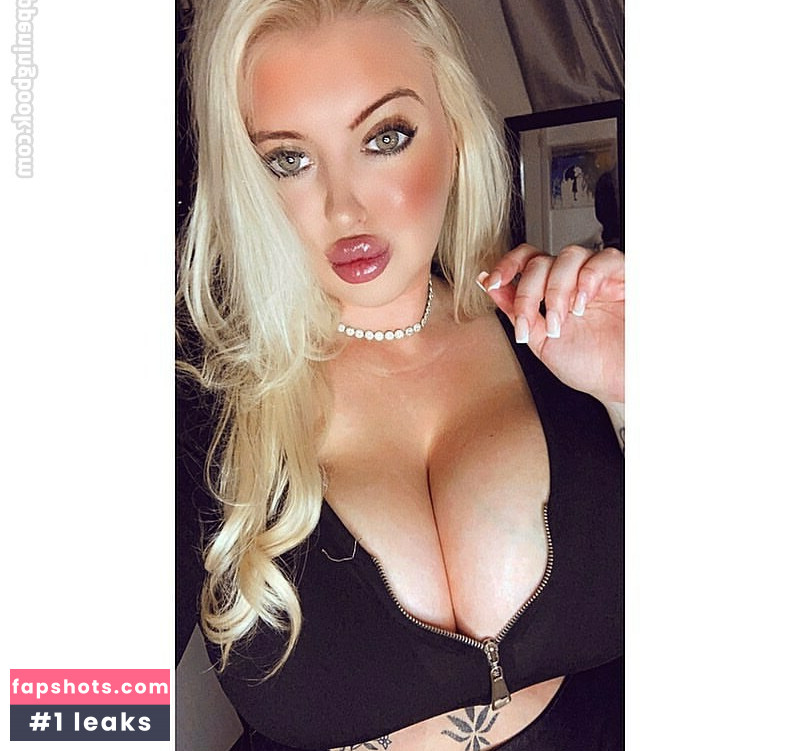 Charlotte Filtración Desnuda OnlyFans Foto #16 - Fapshots