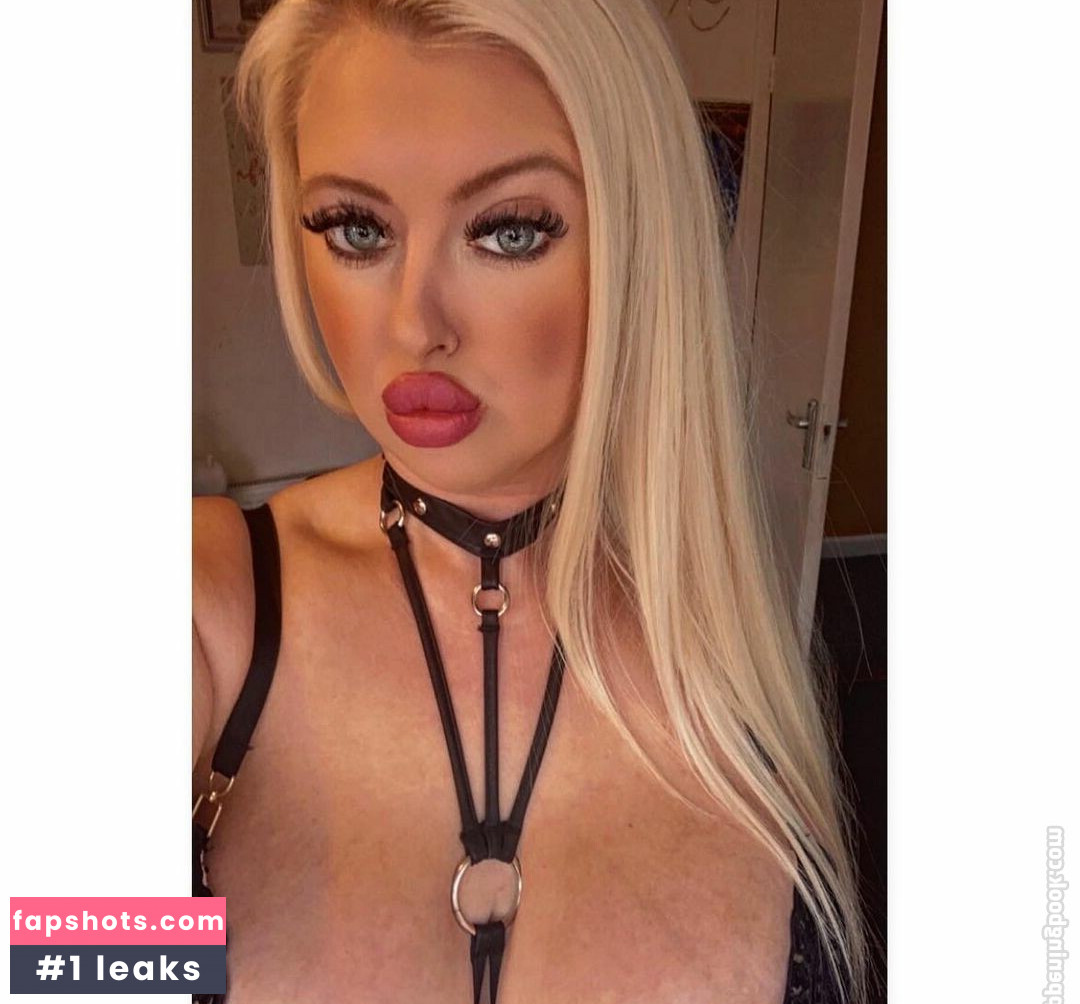 Charlotte Filtración Desnuda OnlyFans Foto #10 - Fapshots