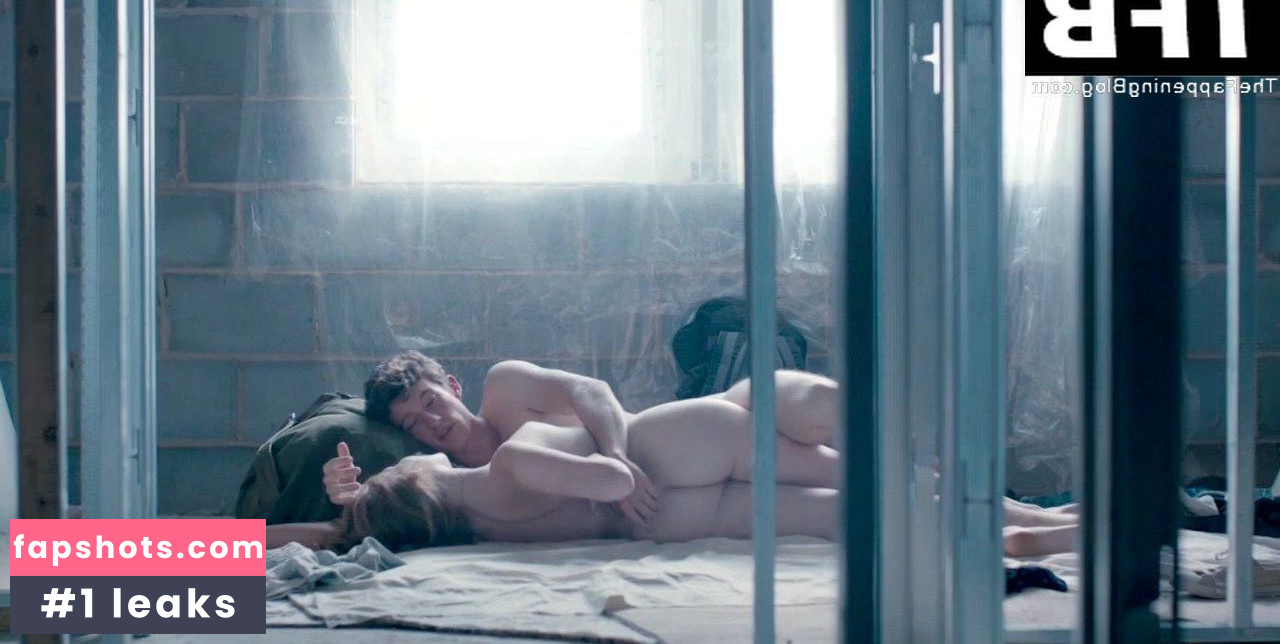 Charlotte Spencer gallery photo #9