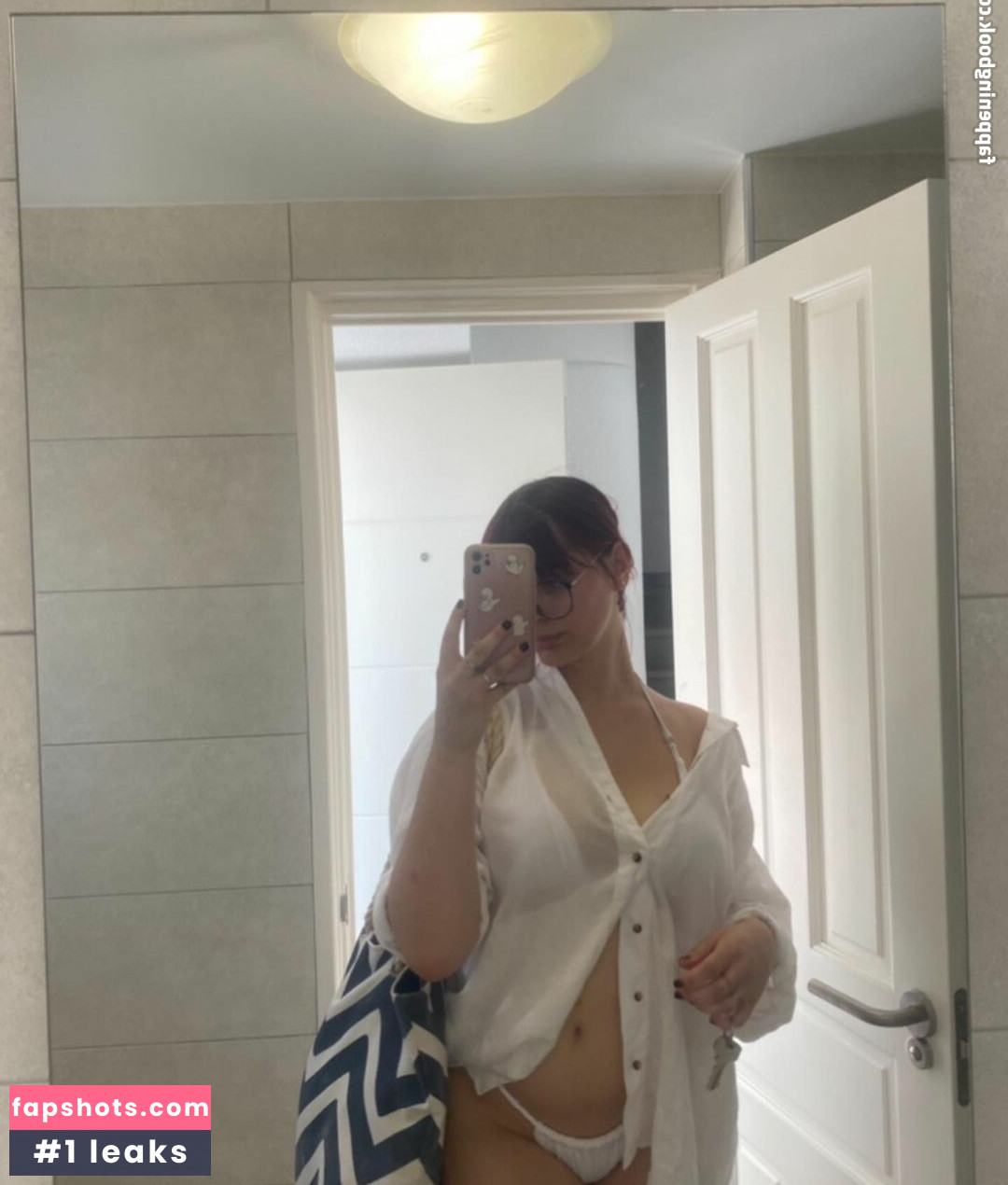 Charlotte Stocks Nude Leaks OnlyFans Photos #21 - LeakJerk