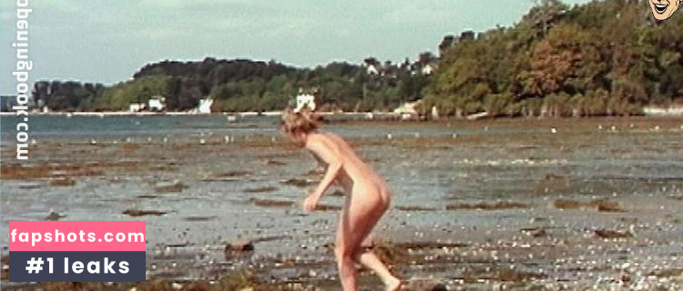 Charlotte Véry gallery photo #7