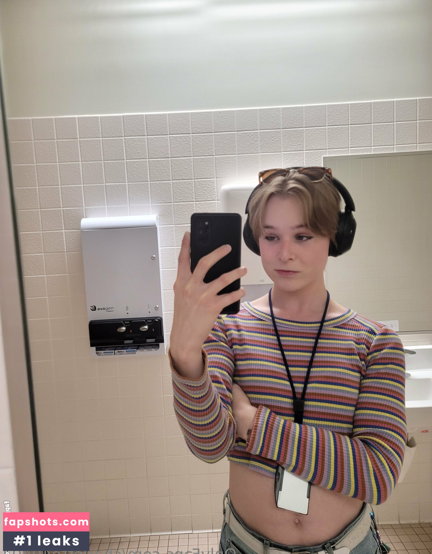 Charlotte40404 gallery photo #8