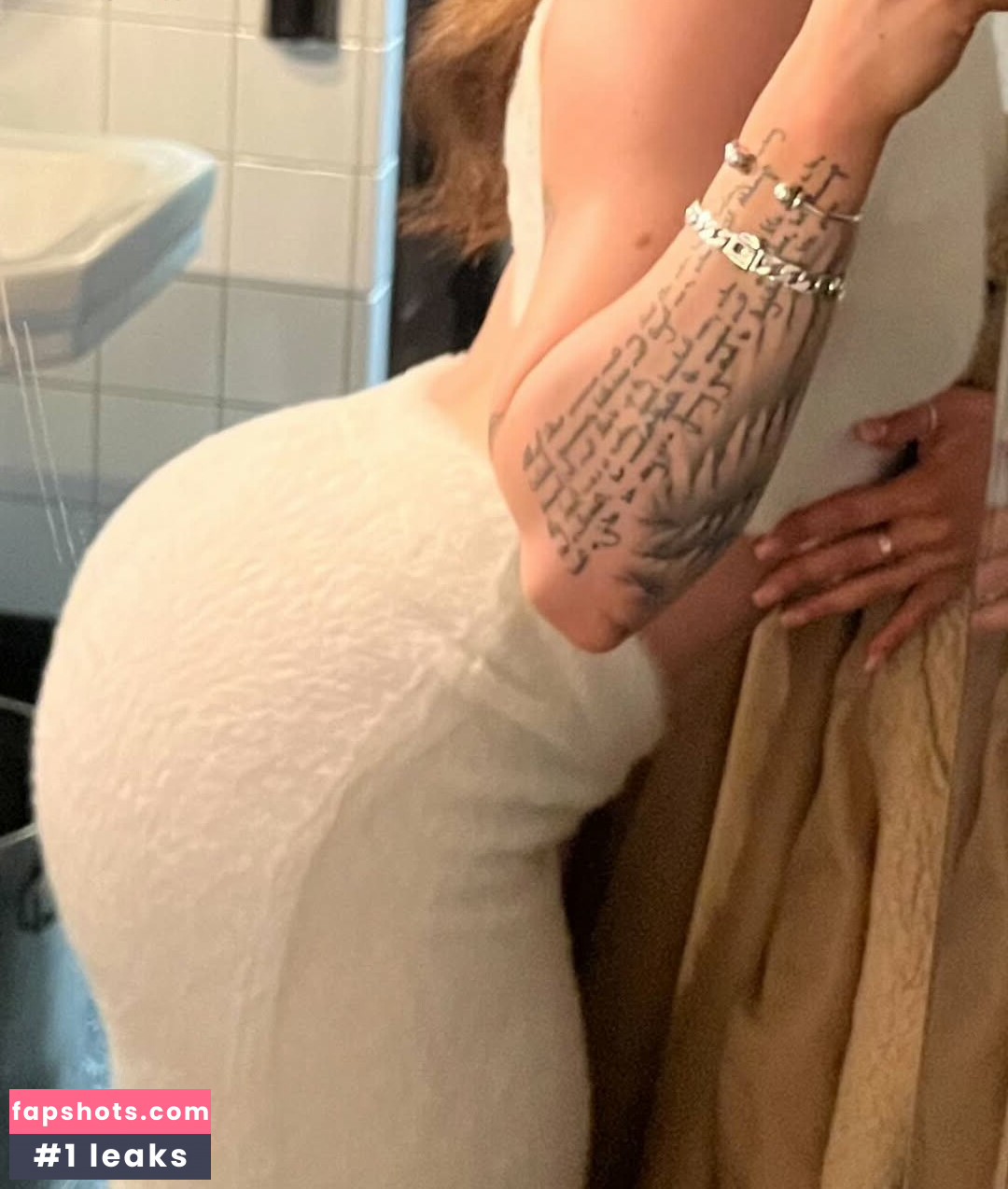 charlottejconnell - char gallery photo #11