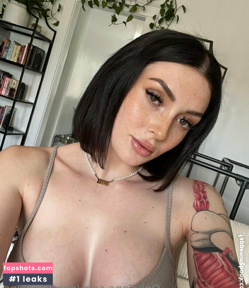 charlottesins gallery photo #14