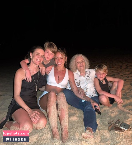 Charly Jordan gallery photo #586