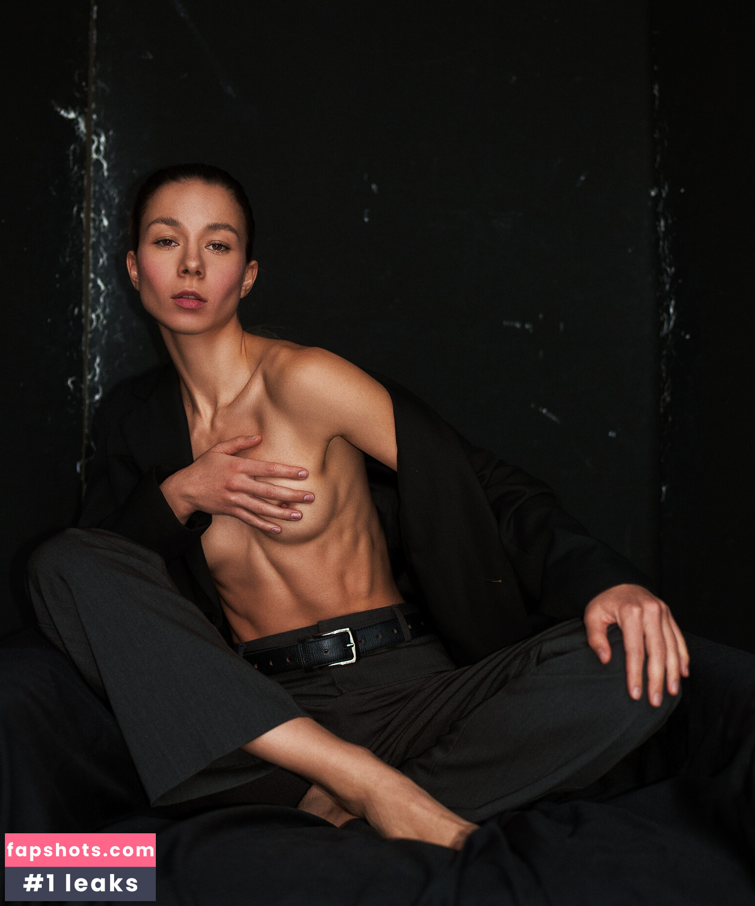 Charming.oxy gallery photo #2